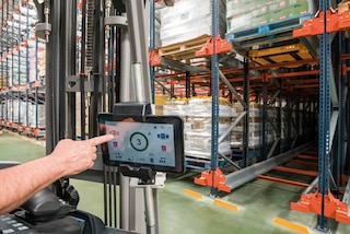 With the Wi-Fi enabled tablet, operators can connect with up to 18 shuttles at a time