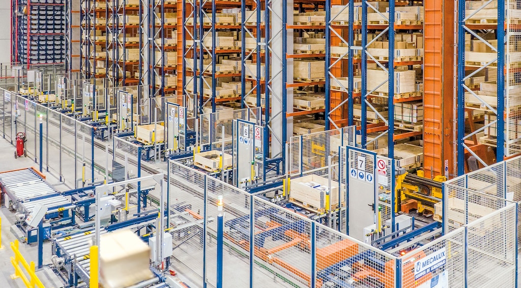 AS/RS Trilateral Stacker Cranes